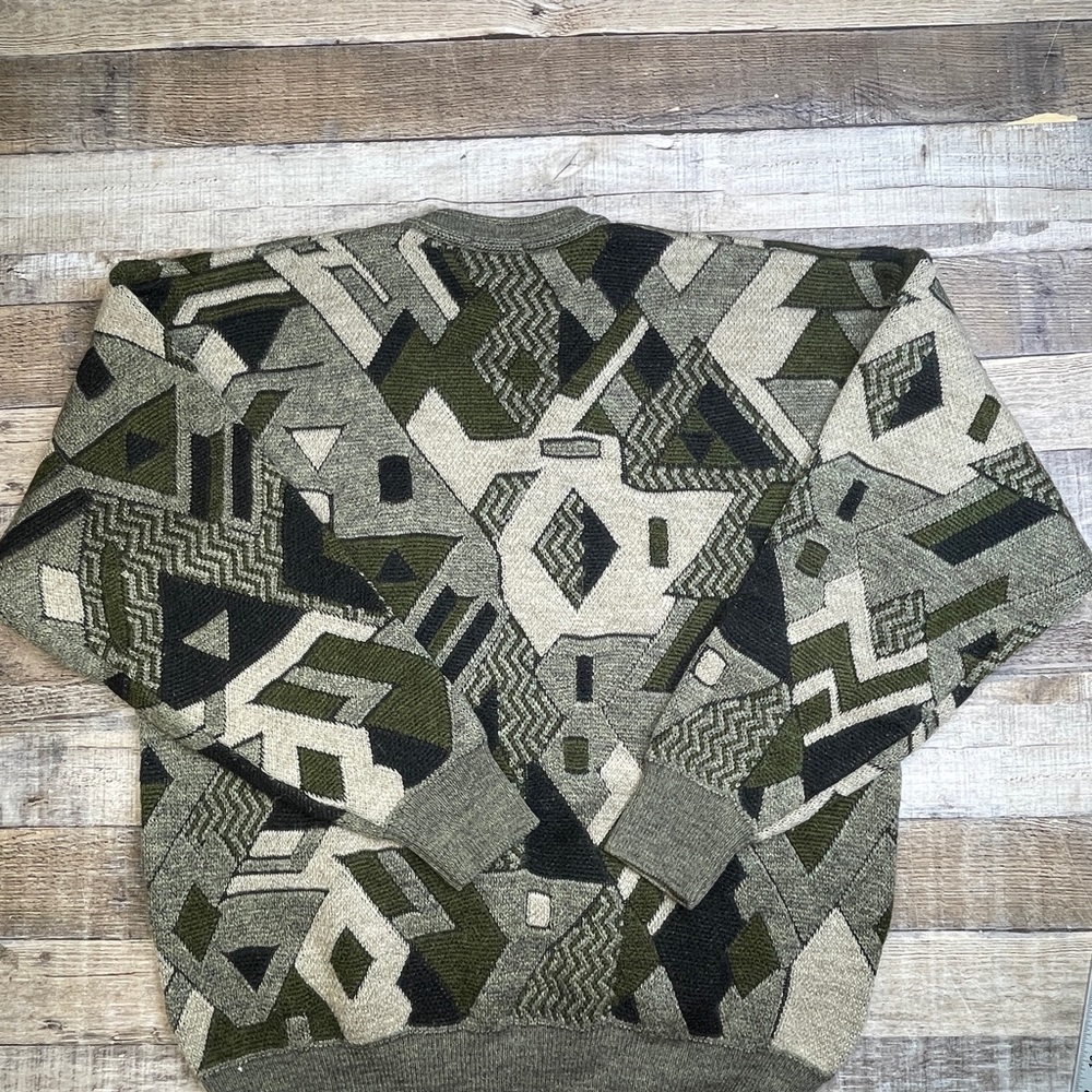 Men's Geometric Pattern Sweater - Green - image 5